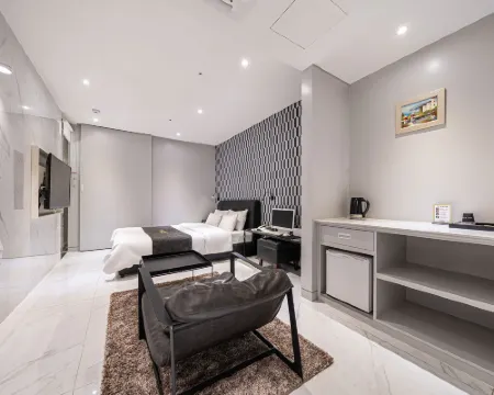 ホテル アマーレ 水原のホテル