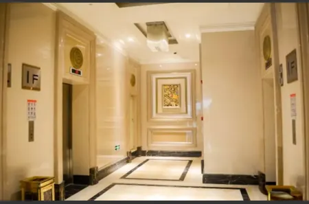 Wei Xi Deng Business apartments Отели рядом с достопримечательностью «Wenchang College»