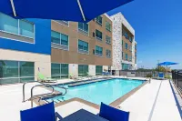 Holiday Inn Express & Suites Purcell