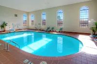 Hampton Inn Russellville - Pools