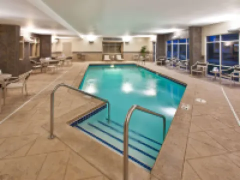 AmericInn by Wyndham Fairfield Hotels in Fairfield