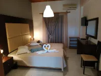 埃萊尼花園開放式公寓飯店 - 2 星級