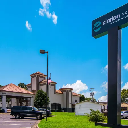 Clarion Pointe South Boston - Danville East
