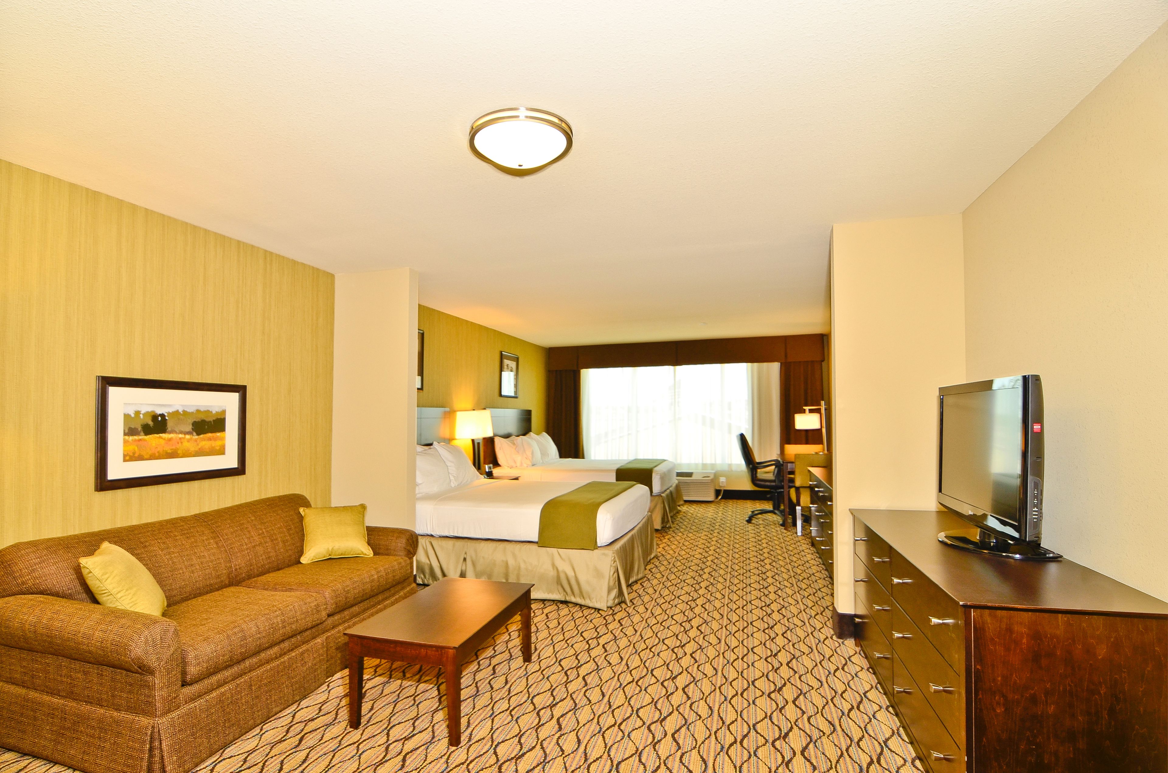 Holiday Inn Express and Suites Williston, an Ihg Hotel
