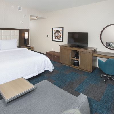 Hearing Accessible King Room Hampton Inn & Suites LAX El Segundo Promo Code