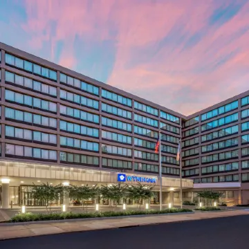 Wyndham Philadelphia Historic District Отели рядом с достопримечательностью «Франклин Корт»