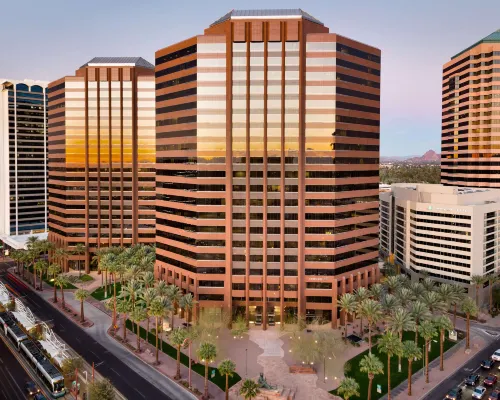 Embassy Suites by Hilton Phoenix Downtown North Các khách sạn ở Phượng Hoàng