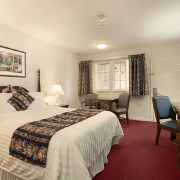 Travelodge by Wyndham Redding CA