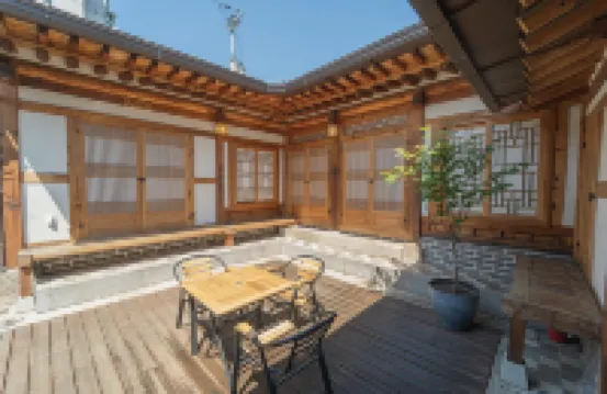 Seoul Hanok Stay Jnpstay Hotels in Seochon