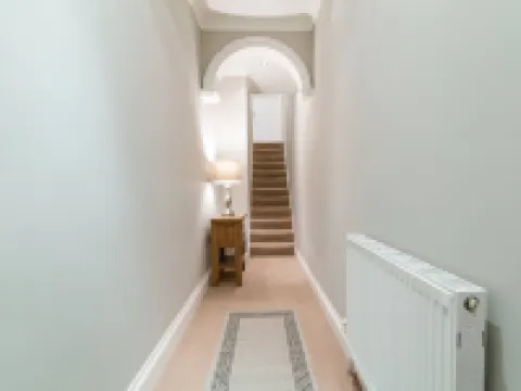 Modern Living 2 Bedroom Apartment South Wilmslow Hotels in Wilmslow