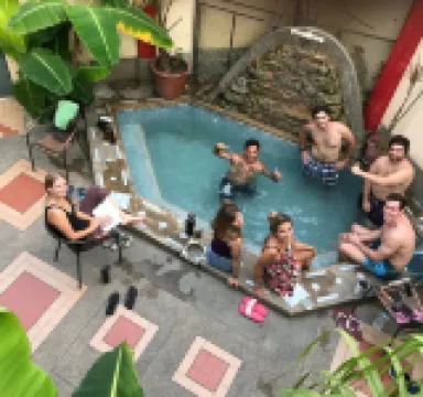 Dreamkapture Hostel Close to the Airport and Bus Terminal