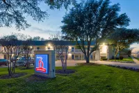 Studio 6 North Richland Hills, TX - Fort Worth Hotels in Richland Hills