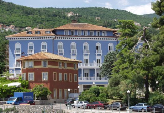 호텔 파크 로브란 스파 또는 수영장