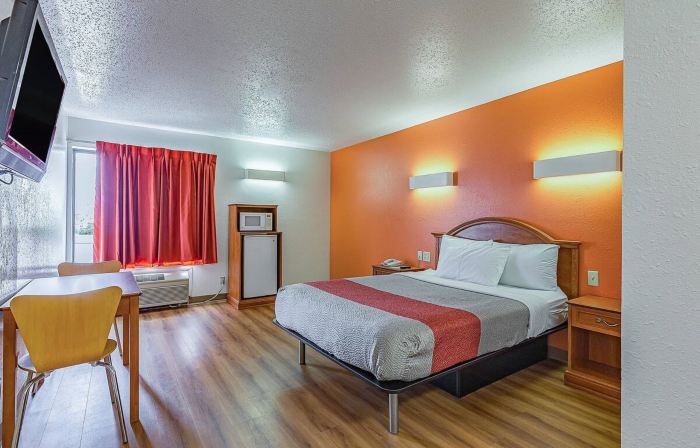 Red Lion Inn & Suites Pontoon Beach