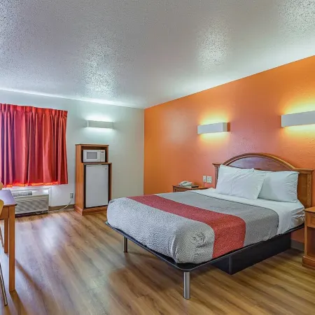 Red Lion Inn & Suites Pontoon Beach