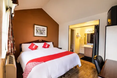 OYO Hotel Decatur TX Hwy 287 Northwest Отели в г. Альворд