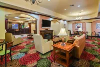Holiday Inn Express & Suites Terrell