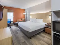 Holiday Inn Express CEDAR RAPIDS (COLLINS RD) by IHG Hotels in Cedar Rapids