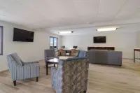 Econo Lodge Williston - Parking