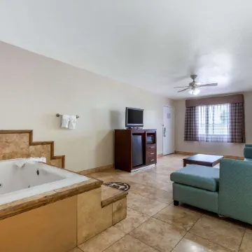 SureStay by Best Western Mesa Downtown Area