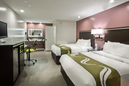 Bay Area Inn & Suites Отели рядом с достопримечательностью «Хэйворд Джапанес Гарденс»