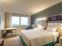 Mercure Salvador Rio Vermelho Hotels near Salvador Shopping