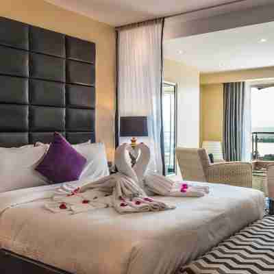 Acacia Premier Hotel Rooms