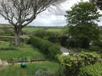 Cozy Camborne Studio Retreat with Two Single Beds