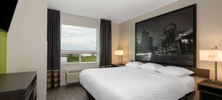 Super 8 by Wyndham Winnipeg East MB Hotels in Winnipeg