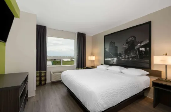 Super 8 by Wyndham Winnipeg East MB Hoteles en 
