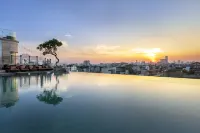 Peridot Grand Luxury Boutique Hotel Hotels in Hanoi