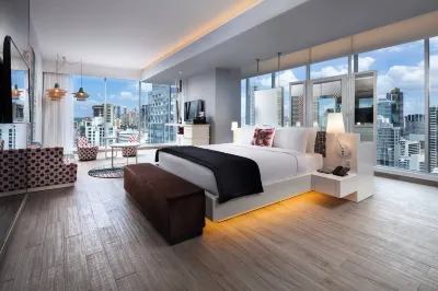 W Panama Hotel dekat Plaza Comercial La Siesta