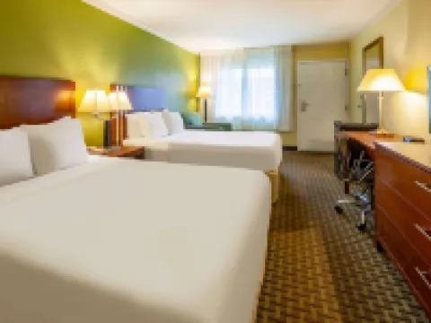 Days Inn by Wyndham Austintown Hotels in Austintown