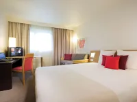 Novotel Amiens Pôle Jules Verne Hotels in Boves