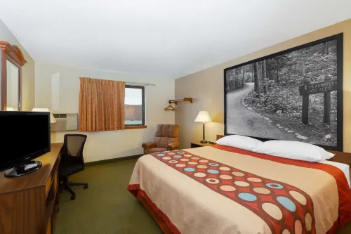 Super 8 by Wyndham Bemidji MN - Gym