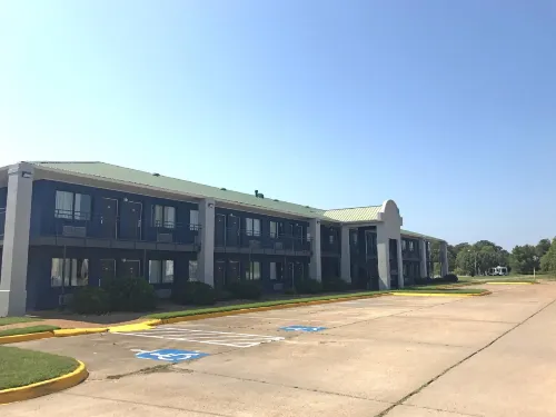 Americas Best Value Inn Brinkley Hotels in Brinkley