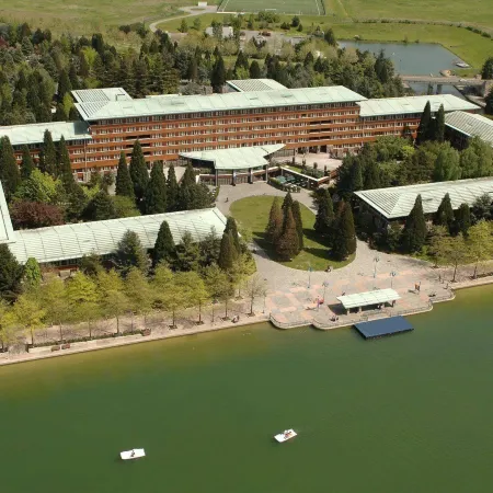 Disney Sequoia Lodge