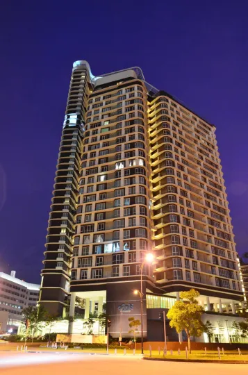 Holi Afiniti Themed Suites