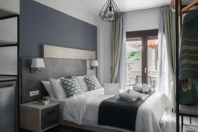 Meliton Inn Hotel & Suites by the Beach Hotels in Paradisos