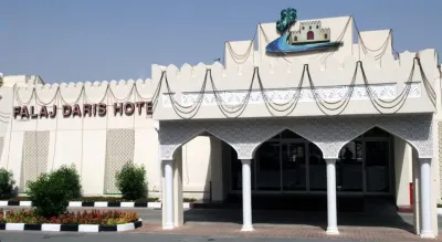 Falaj Daris Hotel