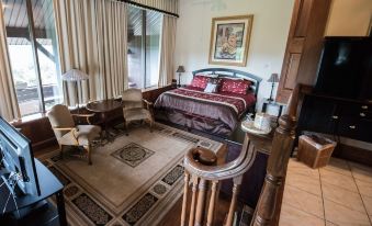 The Inn at Dresden - Housity