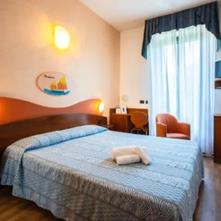 Miramare Hotel Ristorante Convegni Aperto Tutto l'Anno