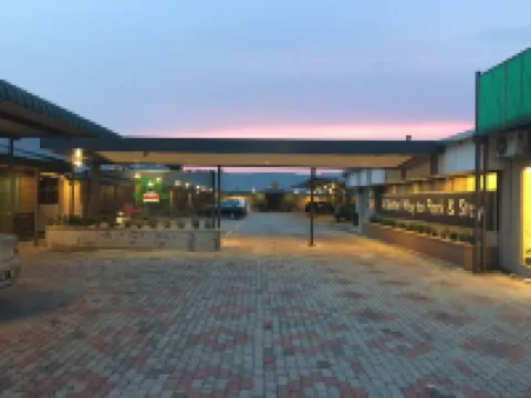 Talents Motor Park Hotel