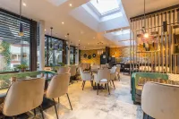 Leonardo Hotel Antwerp the Plaza