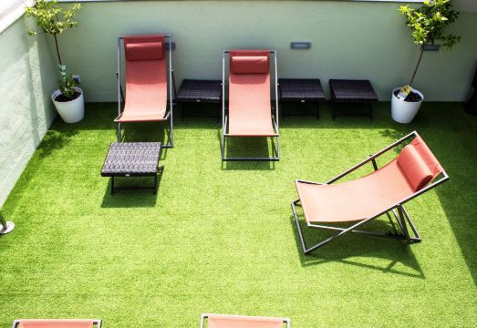 1881 바르셀로나 로셀론 호텔 외관