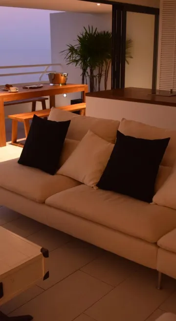 ห้องสวีทแบบสองห้องนอนพร้อมวิวทะเล