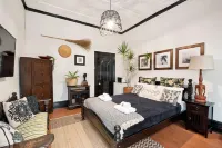 Manly Waves Studios & Apartments Hotels in Manly