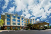 Comfort Suites Near Universal Orlando Resort Hotels in Orlando