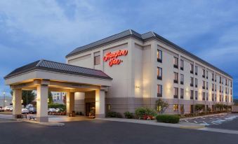 Hampton Inn Portland Airport