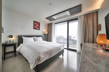 Lareem Boutique Hotel